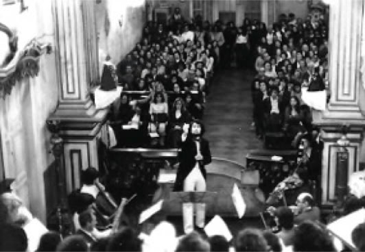 Primeira audição da Missa N.S. do Belém de Manoel dos Passos, S.Paulo 1974. Regente A.A.Bspo. Copyright